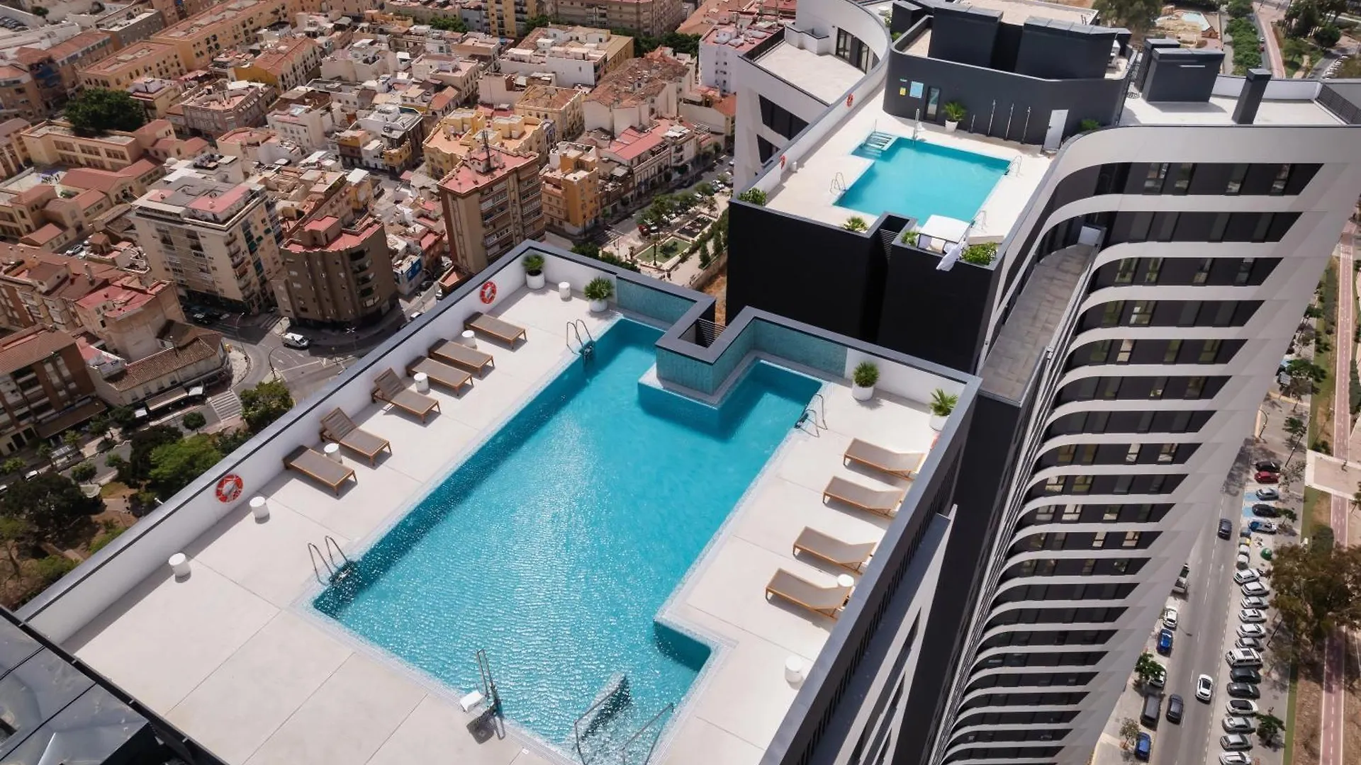One Bed Apartment On 14 Floor Urban Sky By P&O Malaga